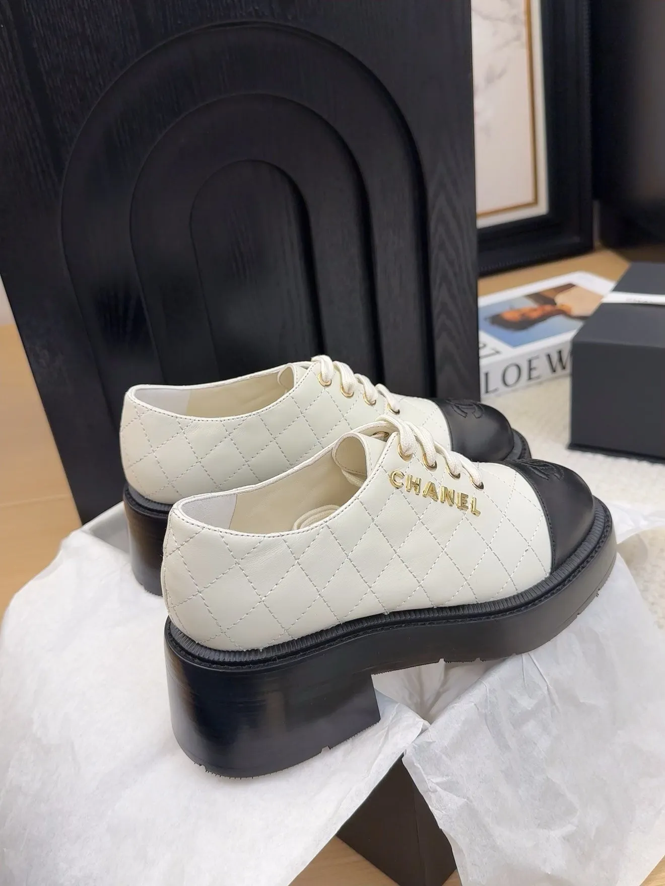 2025 Fashion Sporty Flats