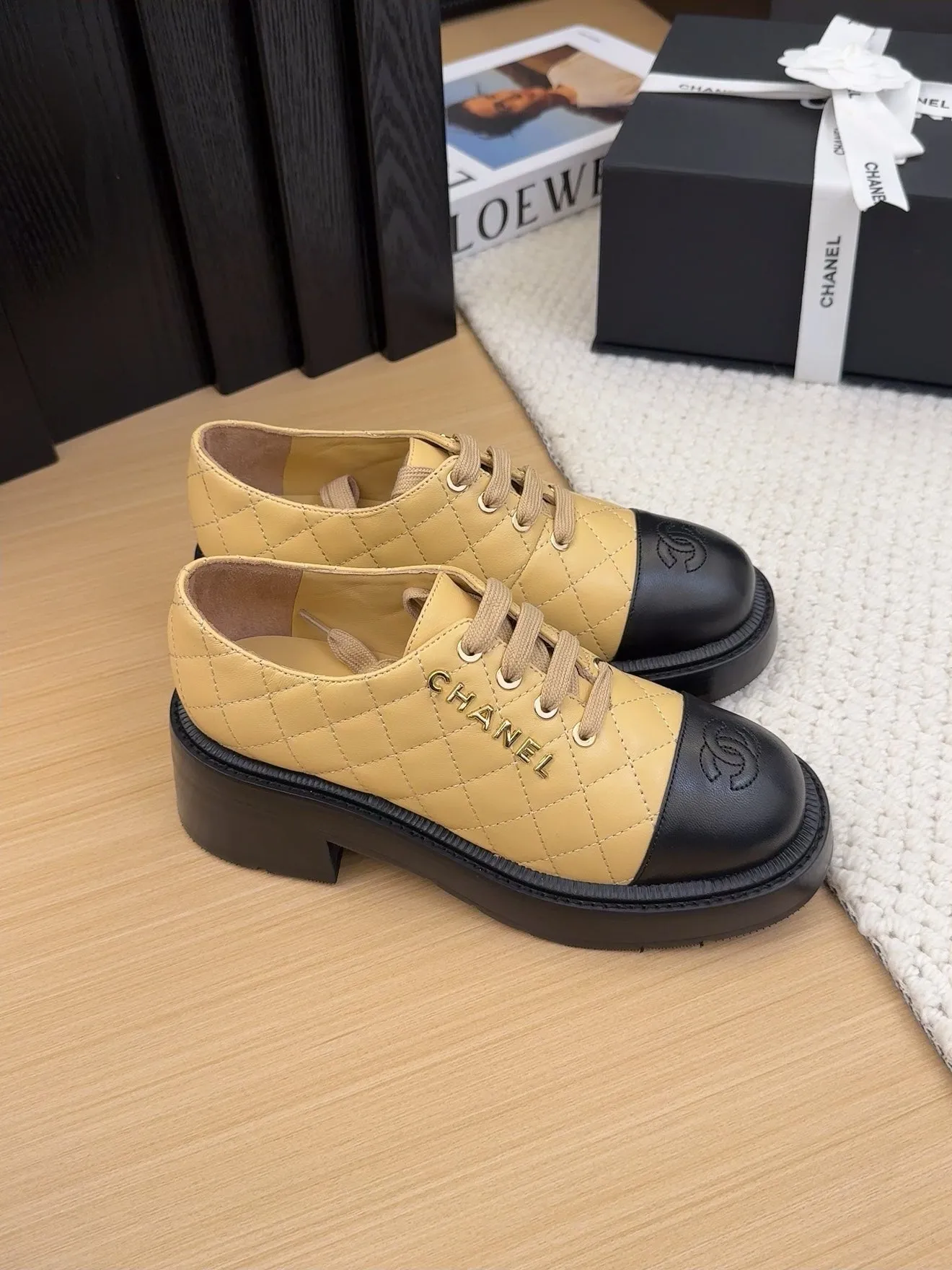 2025 Fashion Sporty Flats