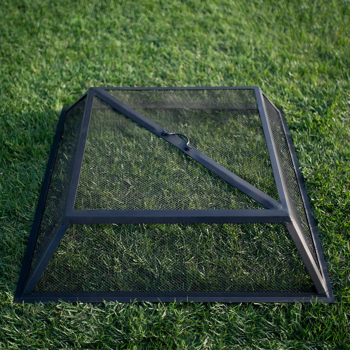 39 in. Square Spark Screen