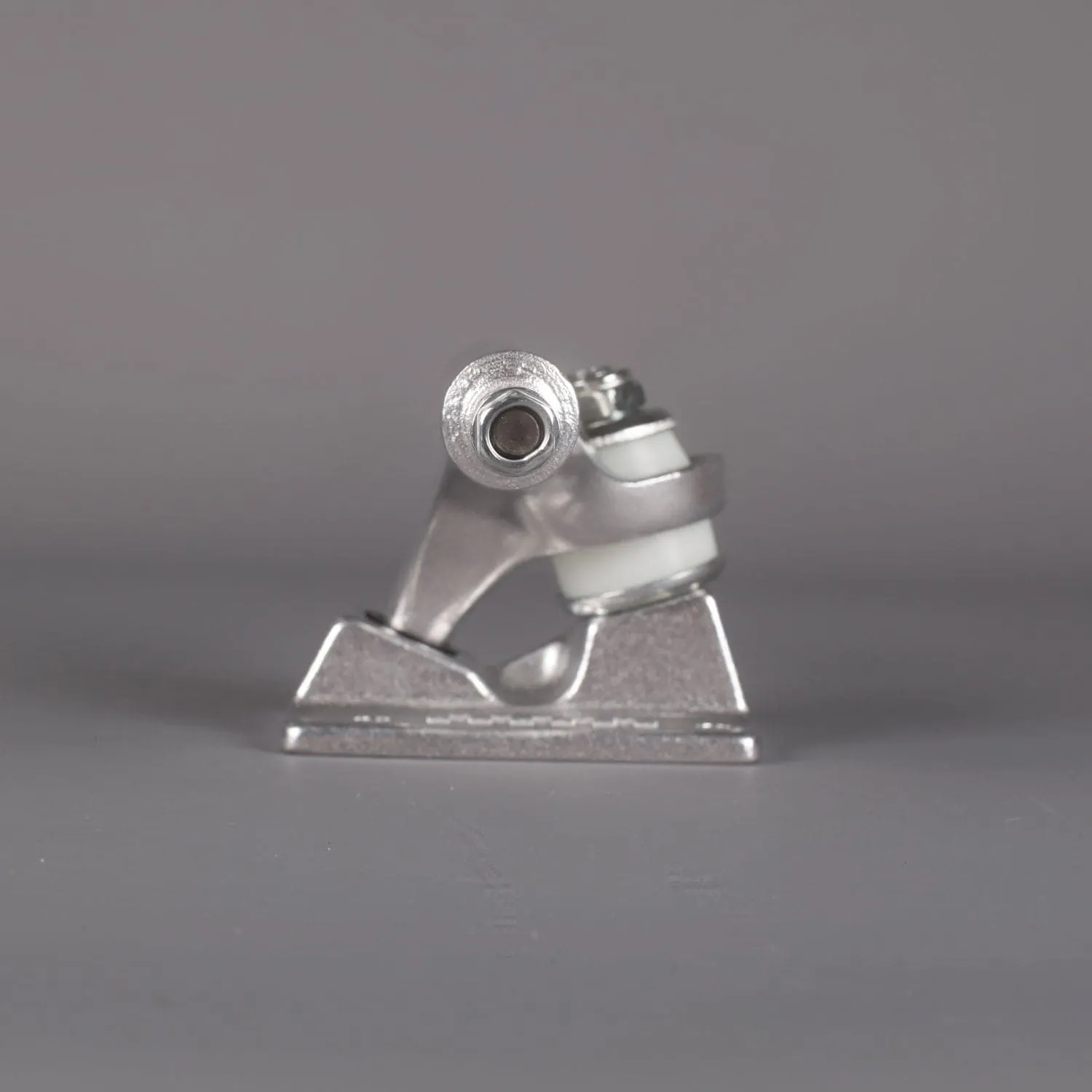 Ace 'Classic' 44s Trucks (Silver)