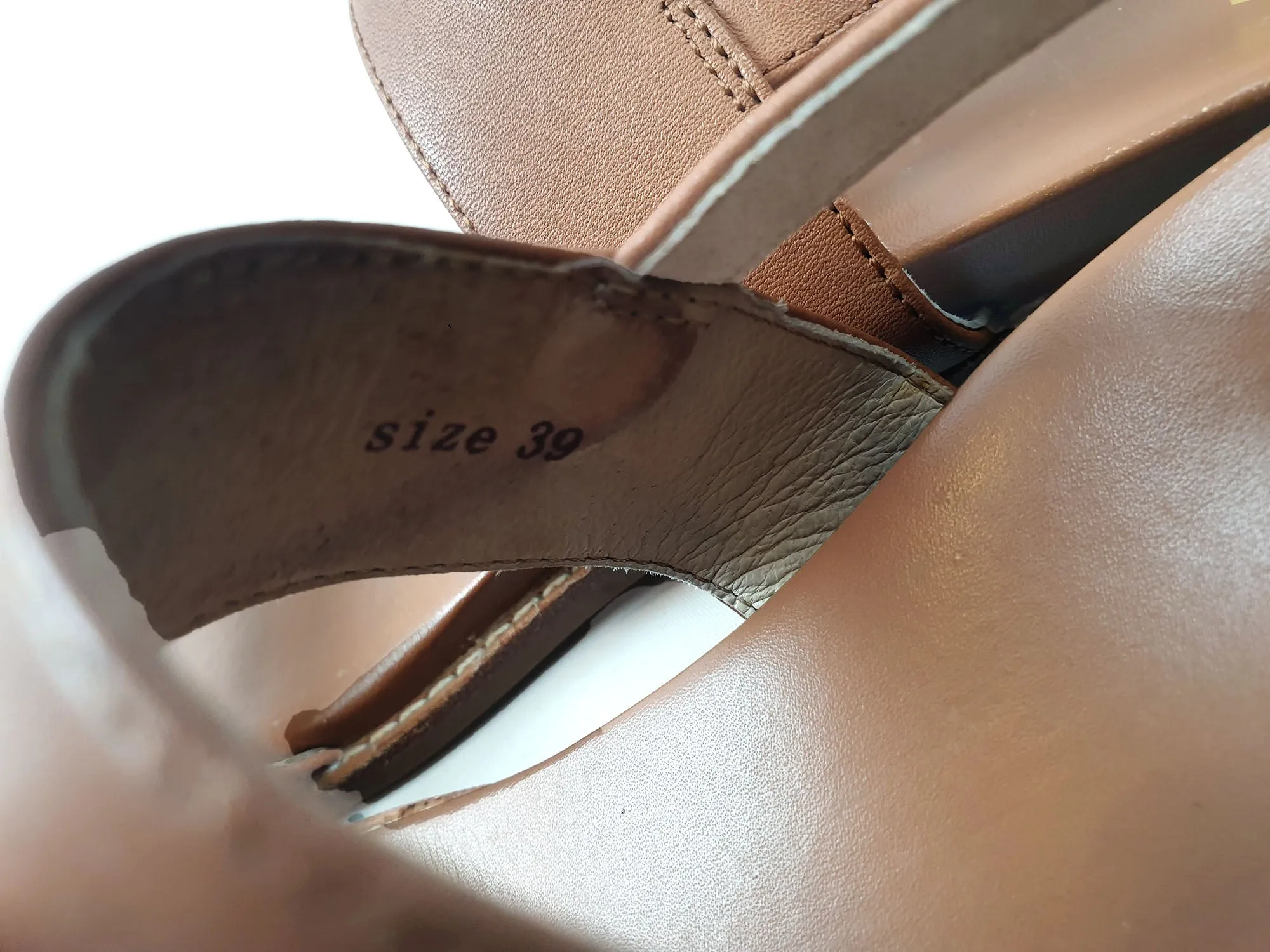 Bared brown leather sandals size 39