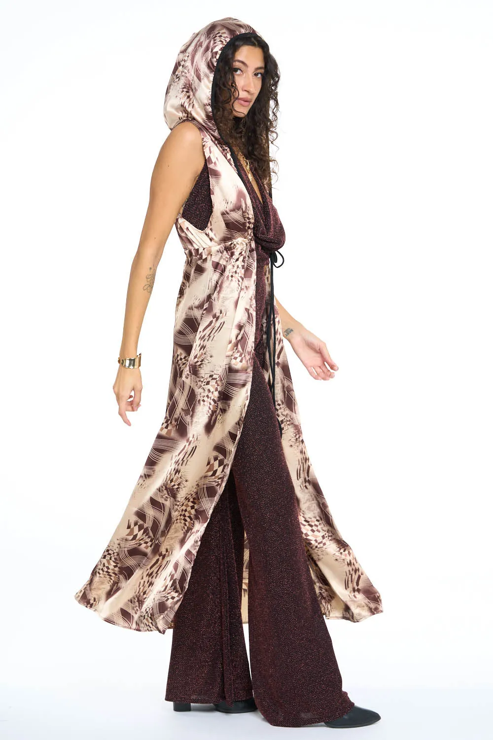 Burgundy Mid-Century Mod Sleeveless Gemini Leisure Robe