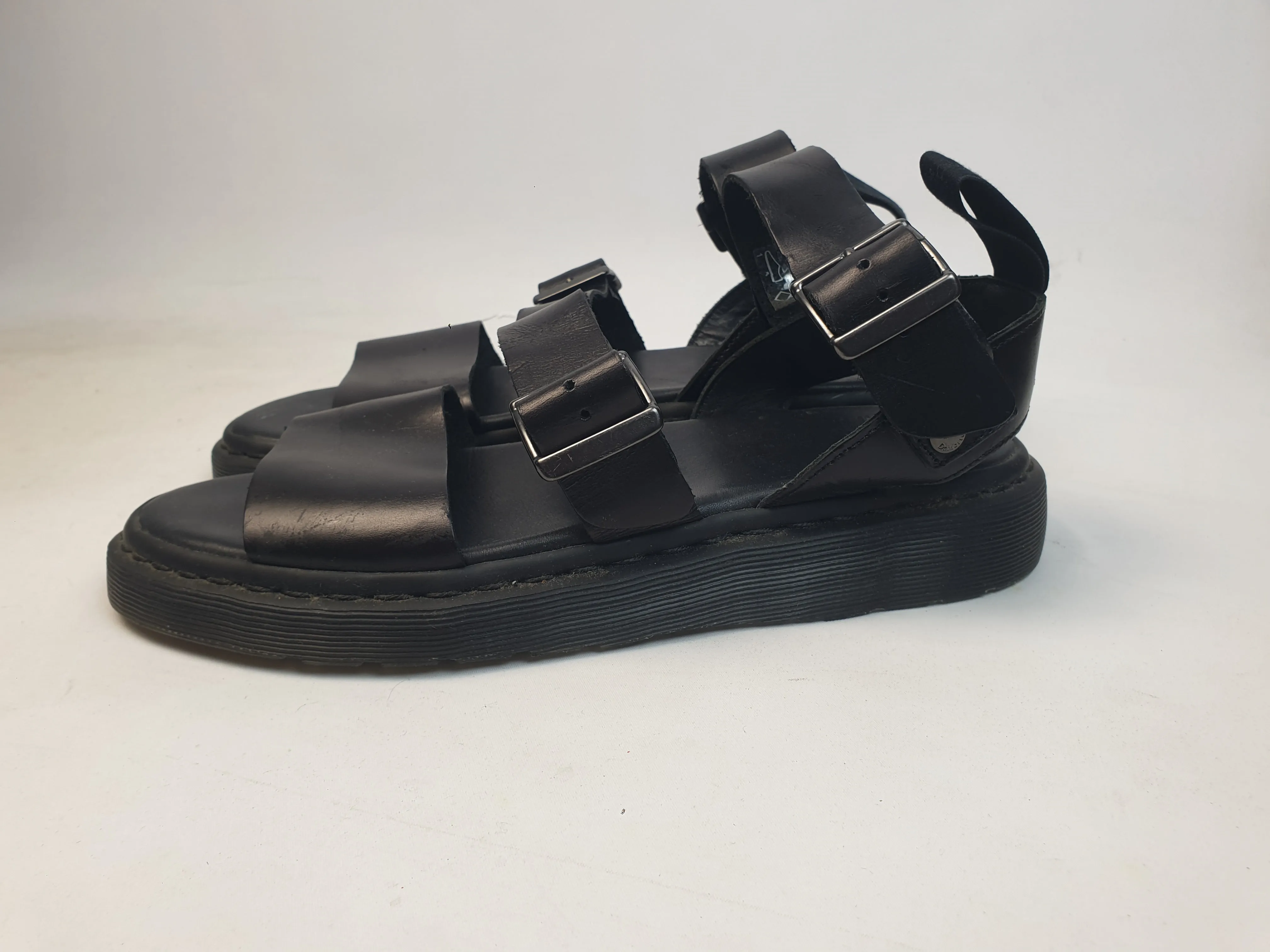 Dr Martins men's/unisex black leather sandals size 43