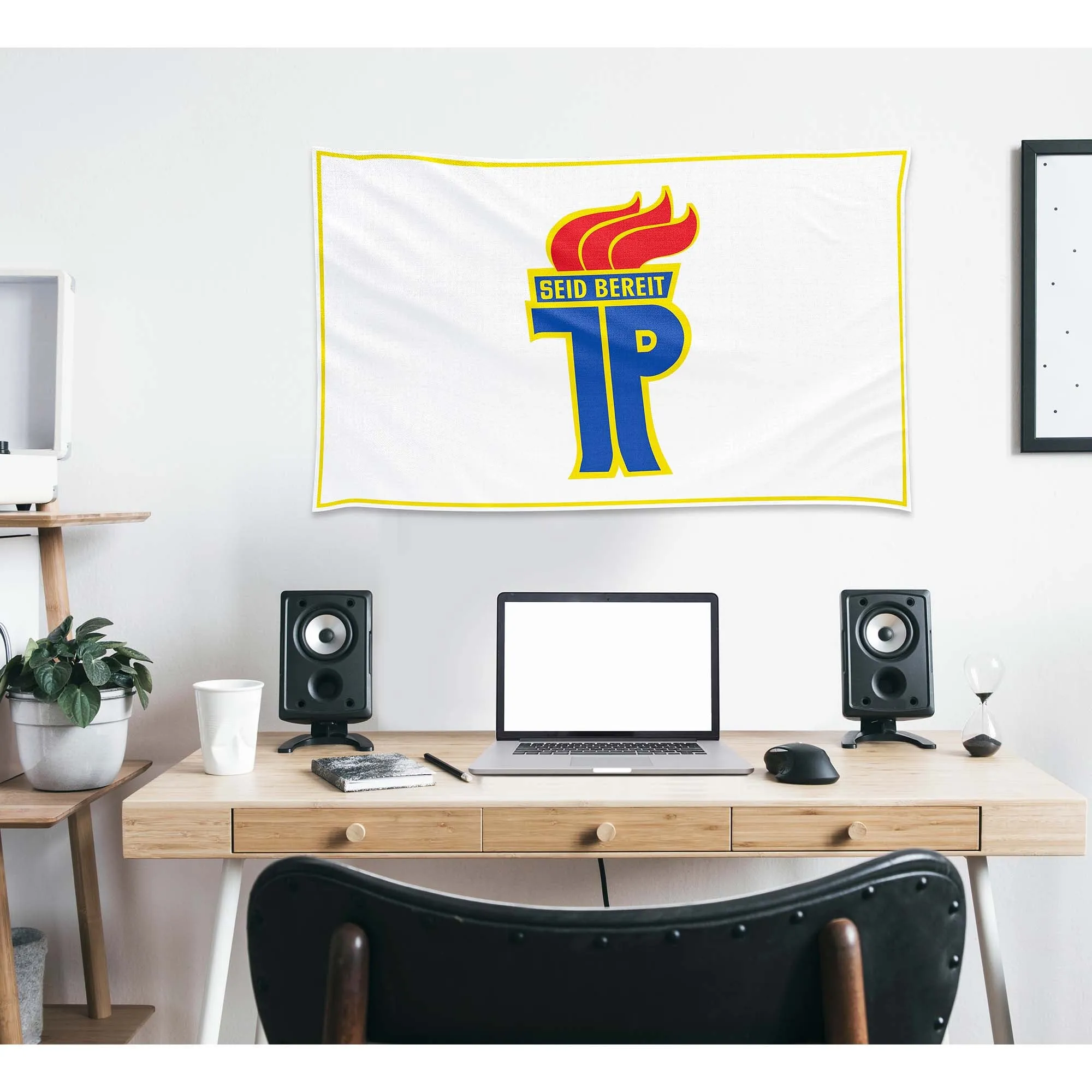 German Democratic Republic Pionierorganisation Ernst Thälmann Flag Banner