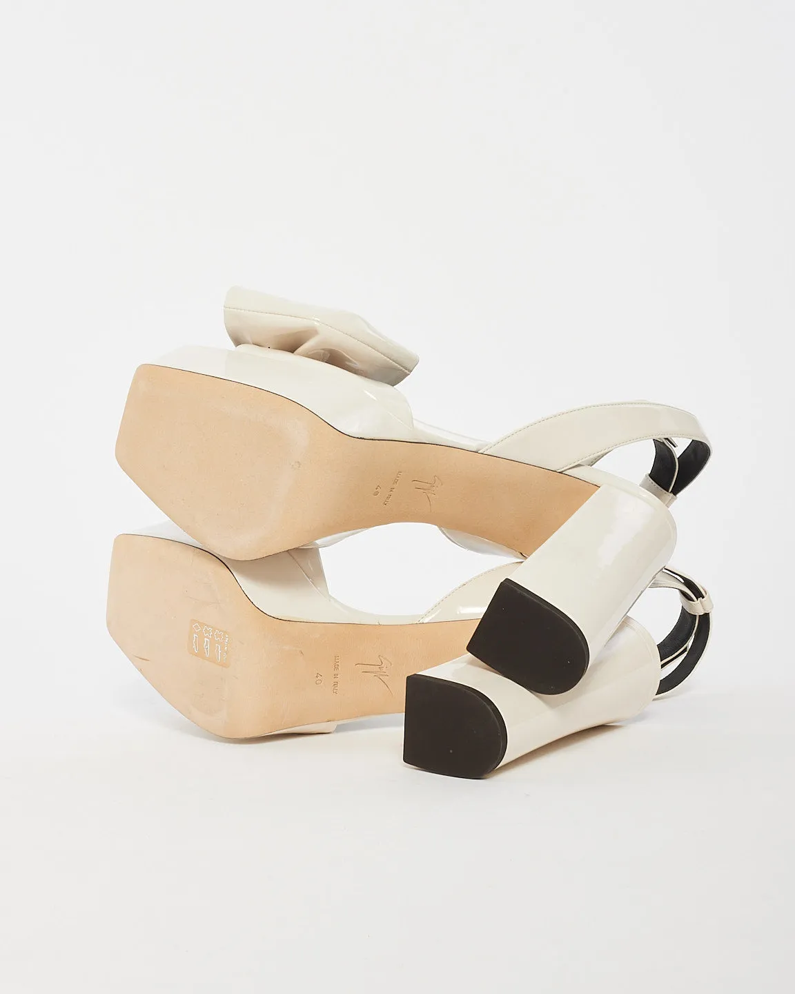 Giuseppe Zanotti White Patent Leather Bow Platform Sandals - 40