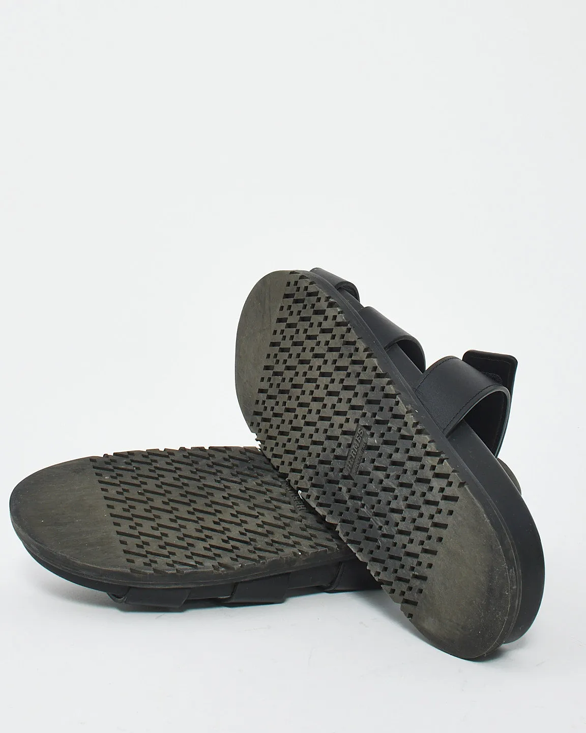 Hermès Black Leather Chypre Sandals - 40