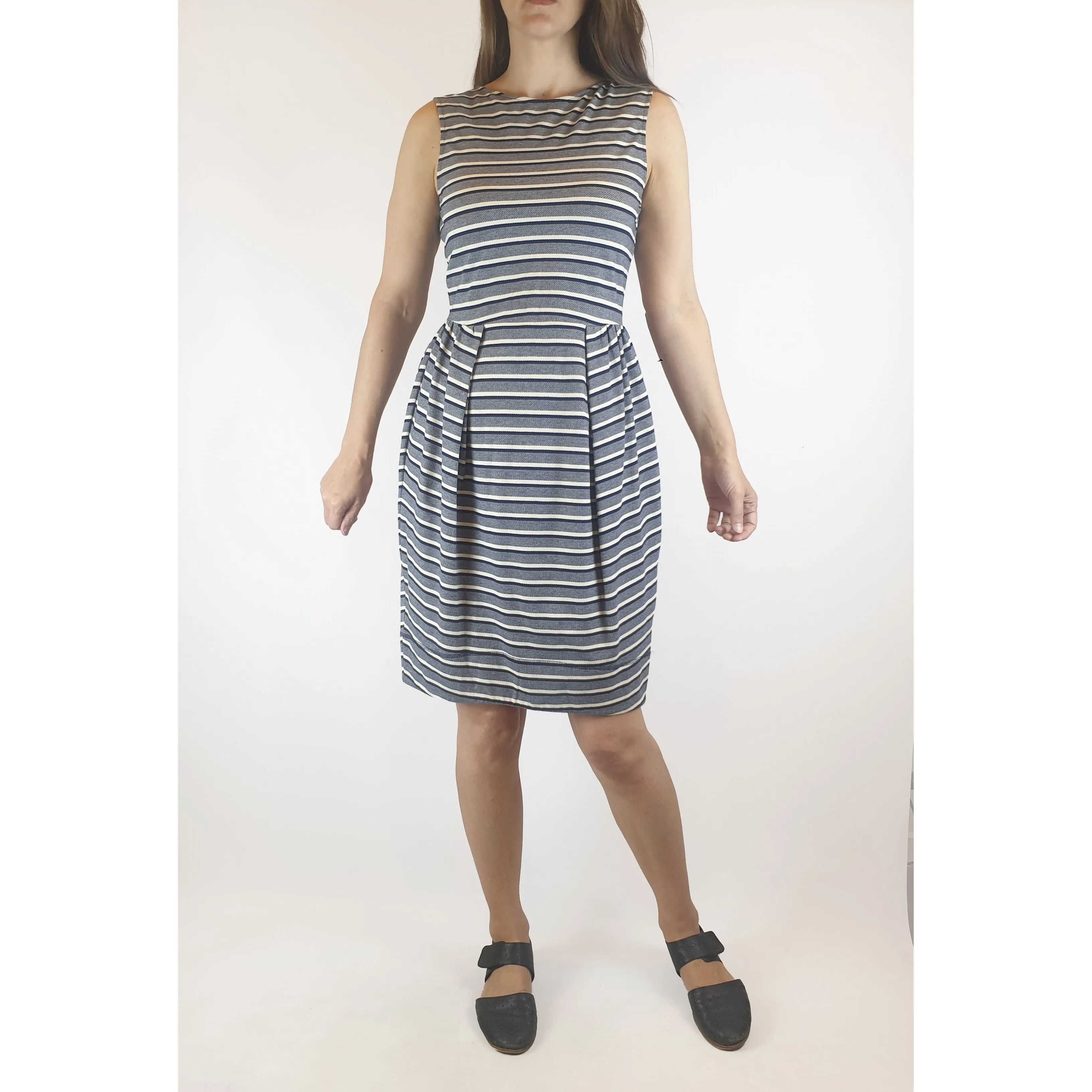 Karen Walker preloved navy and white dress size 8