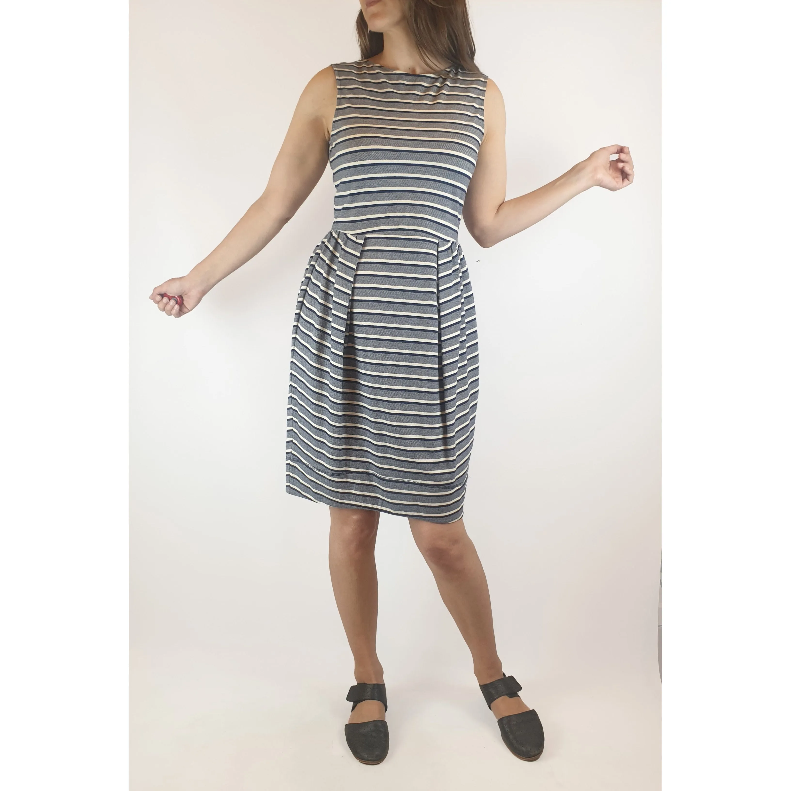 Karen Walker preloved navy and white dress size 8