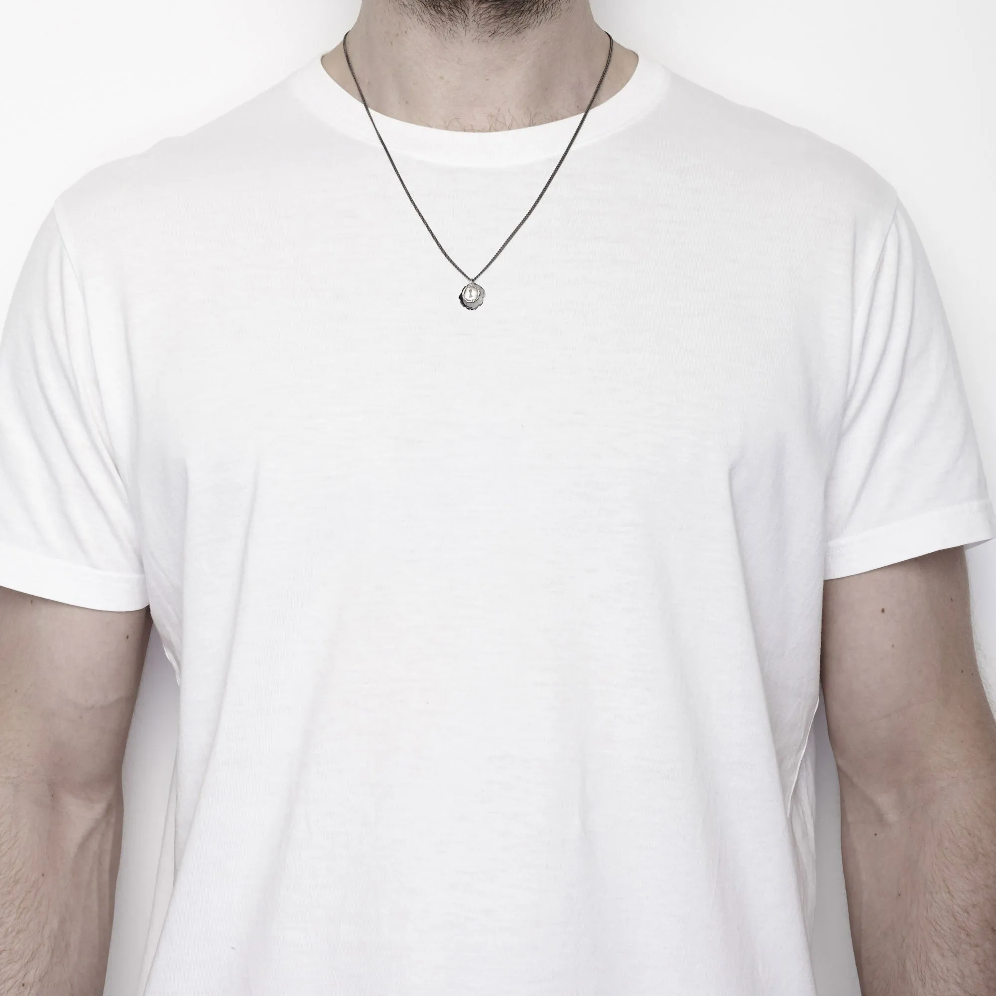 Keyhole Pendant Necklace - Black Steel Chain
