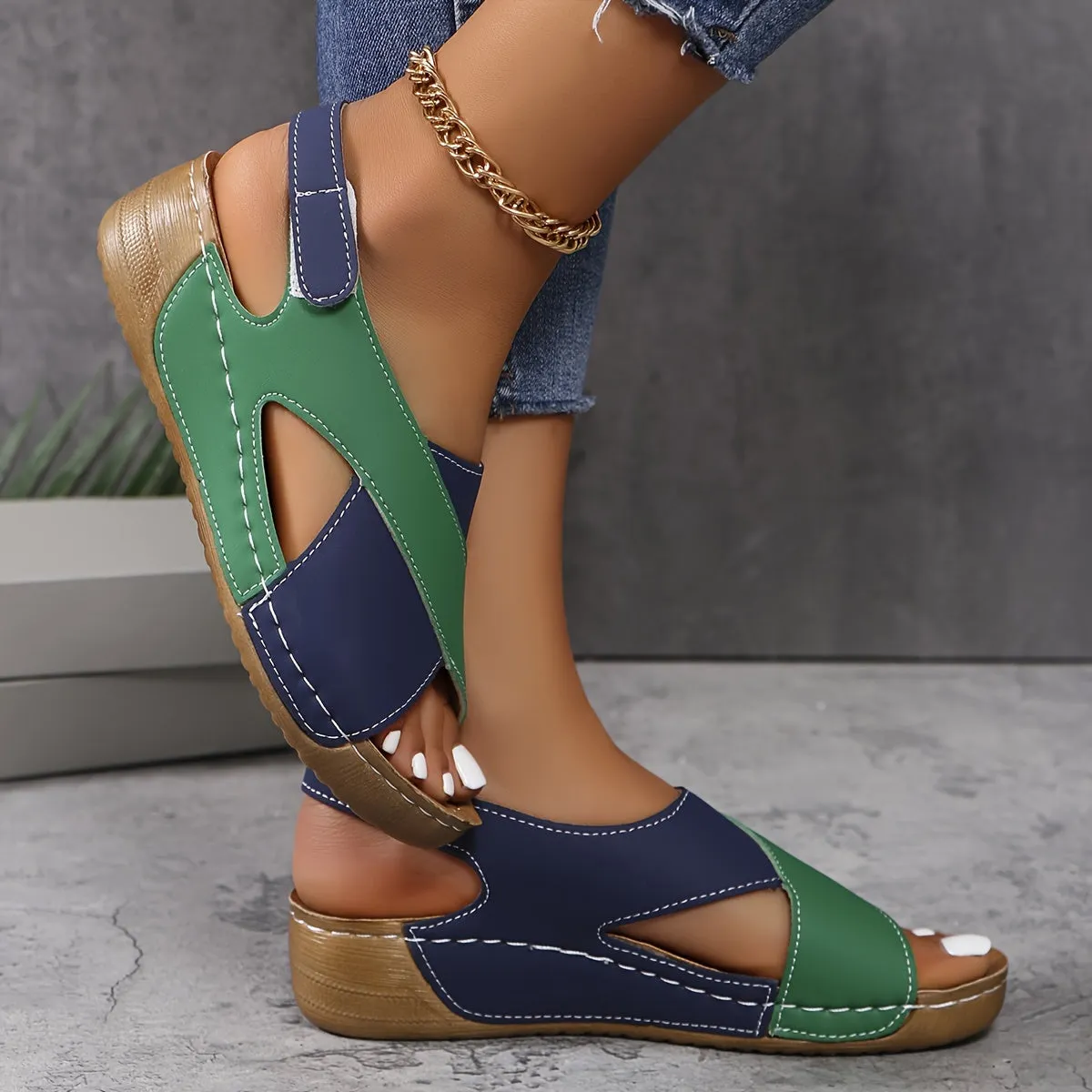 Laura™ | Ultra Comfortable Orthopaedic Sandal