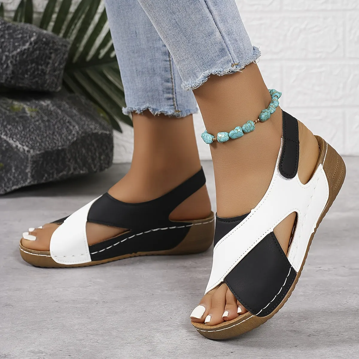 Laura™ | Ultra Comfortable Orthopaedic Sandal