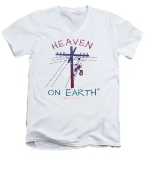 Lineman - Men's V-Neck T-Shirt