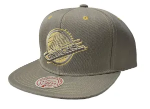 M&N Contrast Tonal Hat - Vancouver Canucks Retro Skate