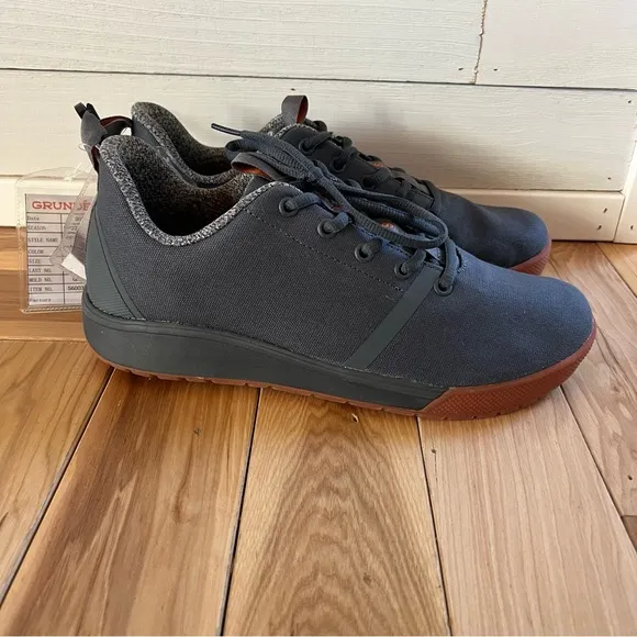 Men's Grundens Free Board Canvas