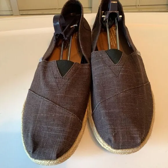 Men's size 12 Toms dark gray with canvas roping NEW