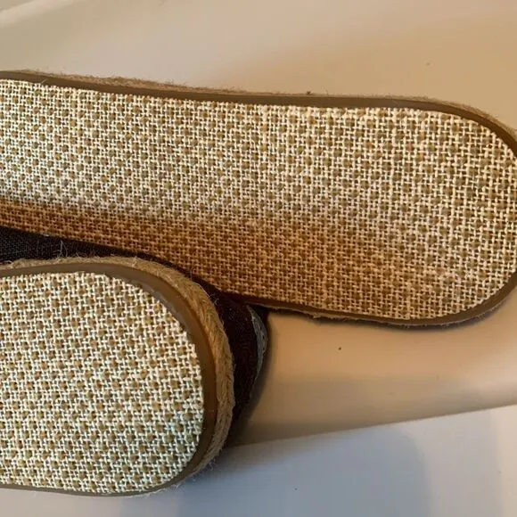 Men's size 12 Toms dark gray with canvas roping NEW