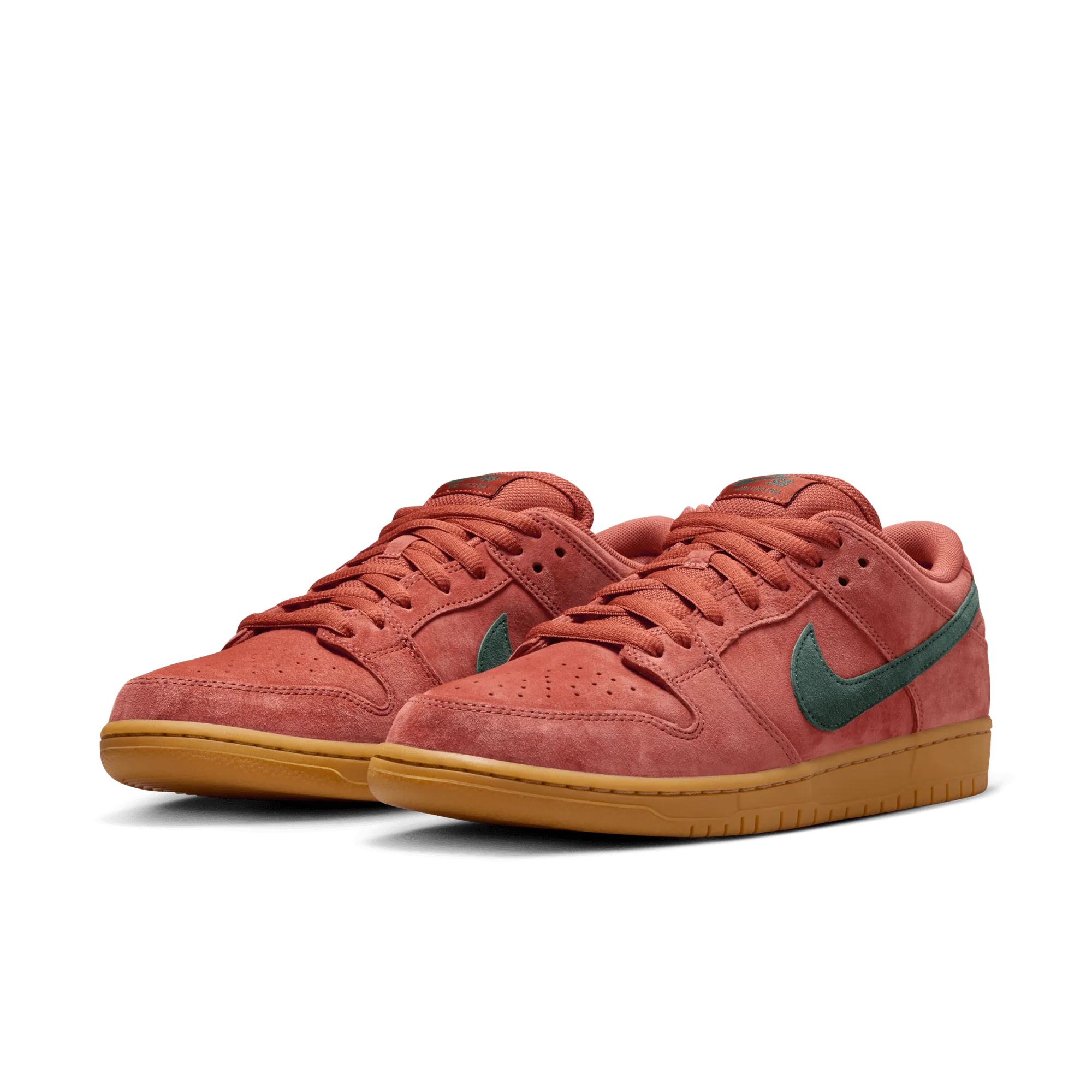 NIKE SB DUNK LOW PRO