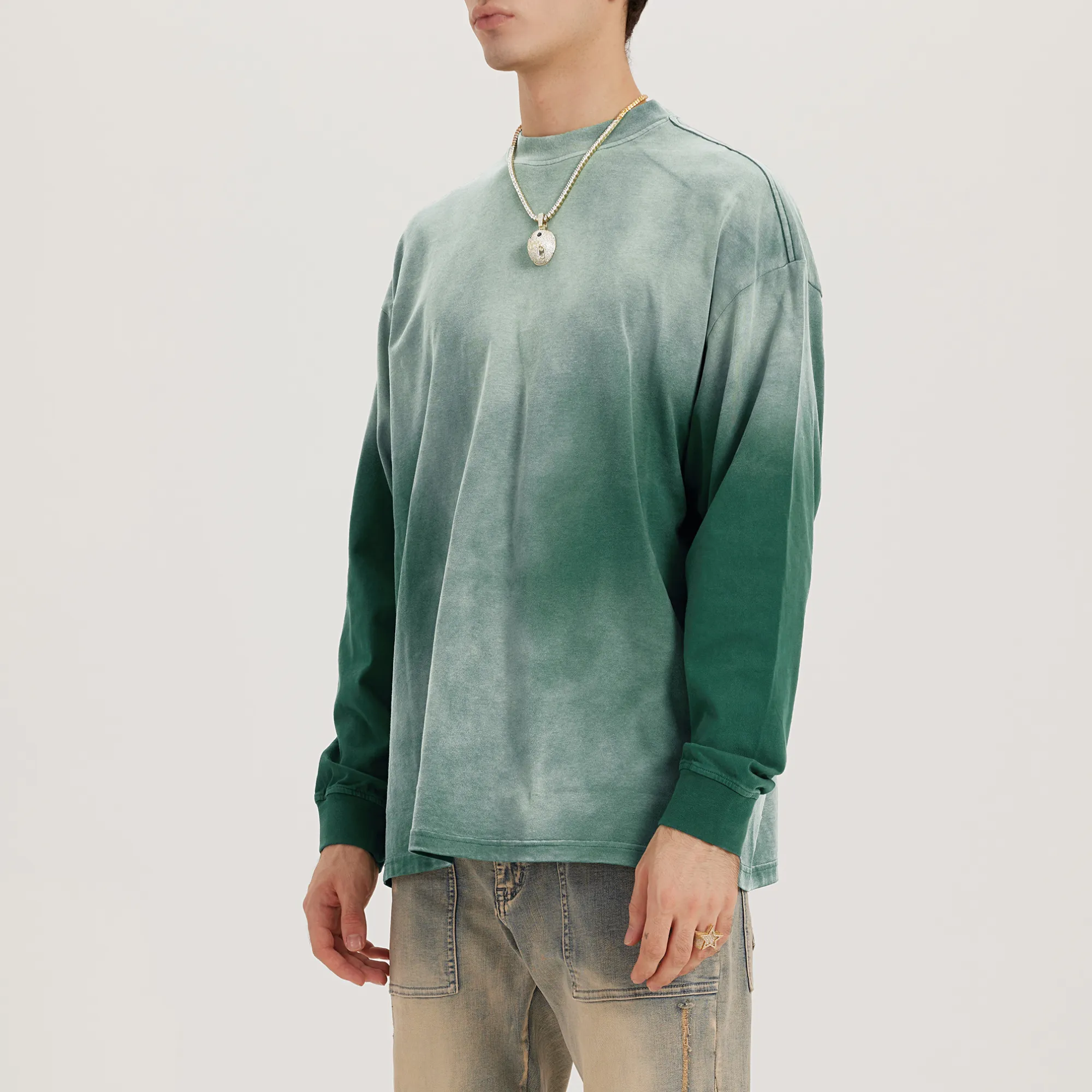 Oversized Crewneck x Drop Shoulder x Washed Out