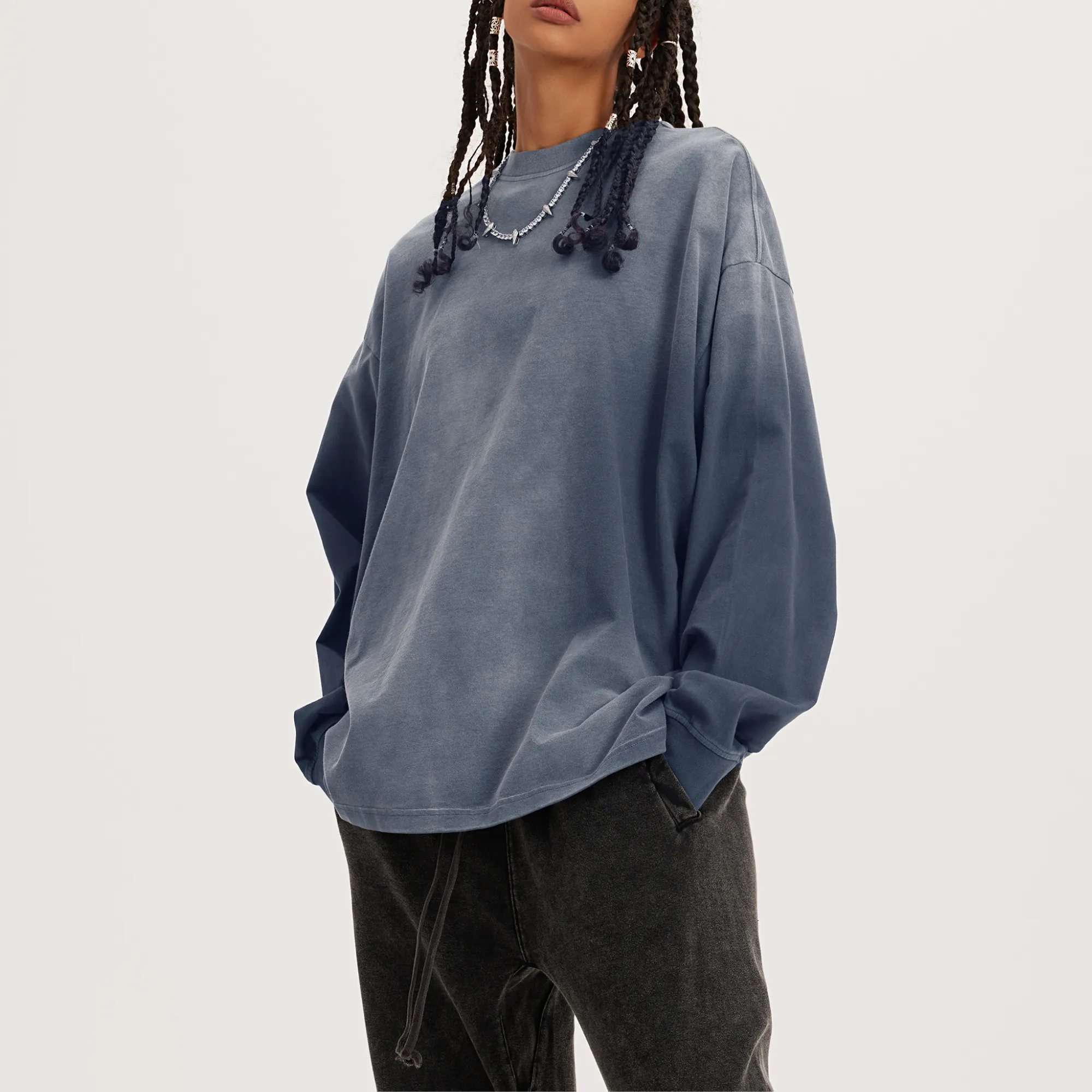 Oversized Crewneck x Drop Shoulder x Washed Out