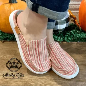 Pontoon Canvas Shoe - Red/ White