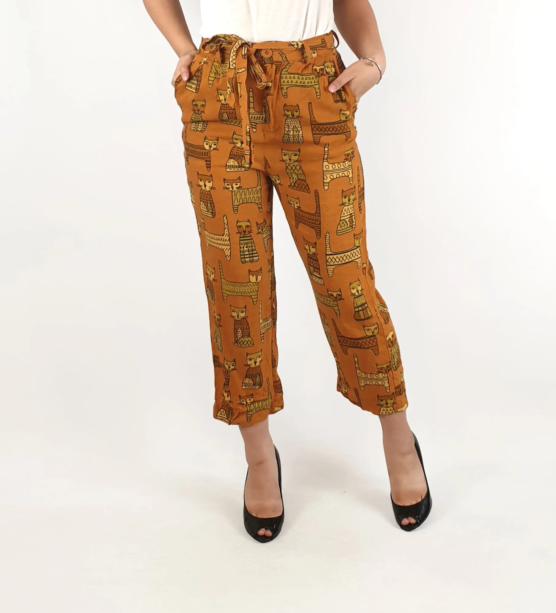 Princess Highway mustard cat print straight leg pants size 6