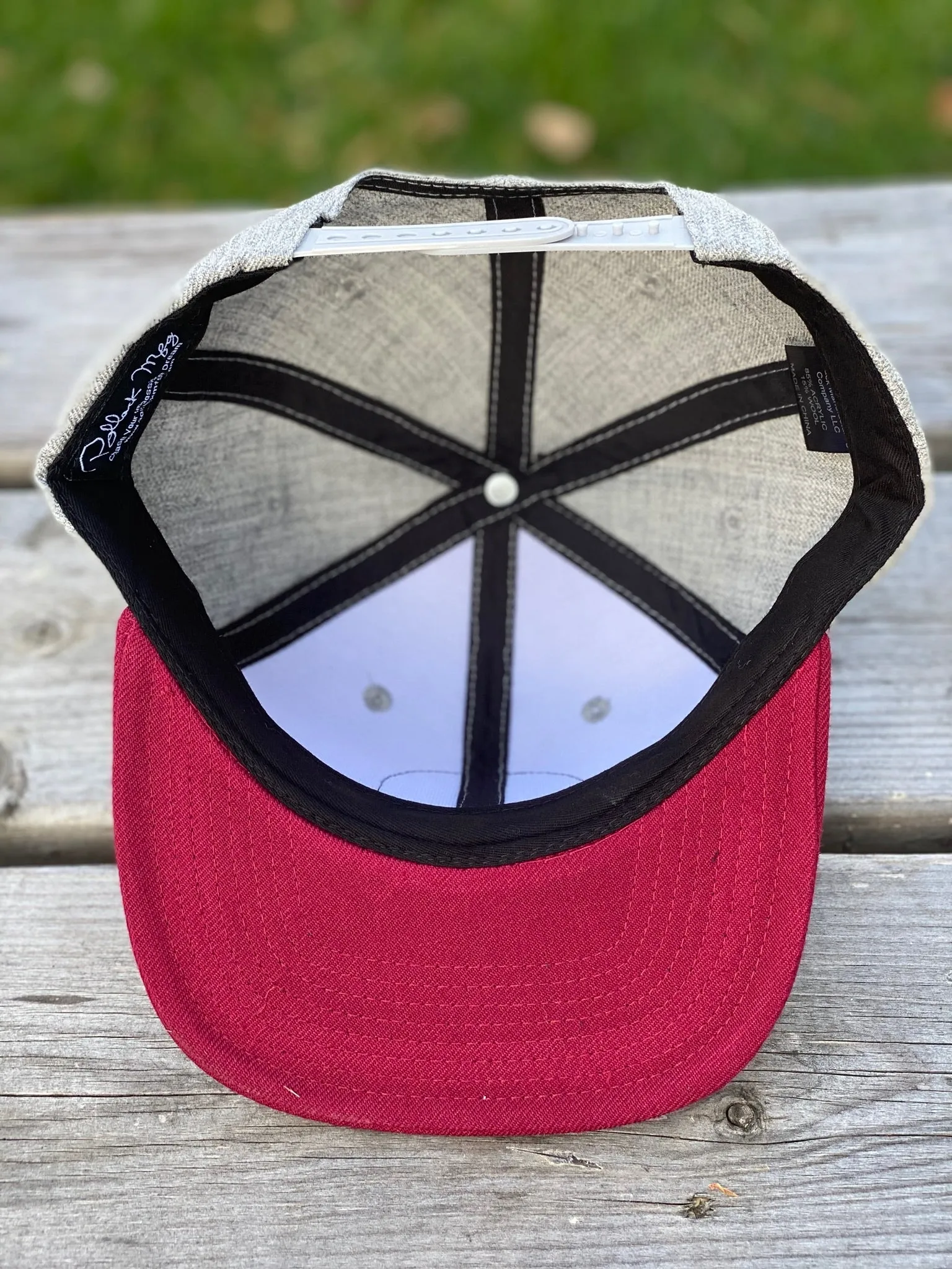 RED BRIM SNAPBACK
