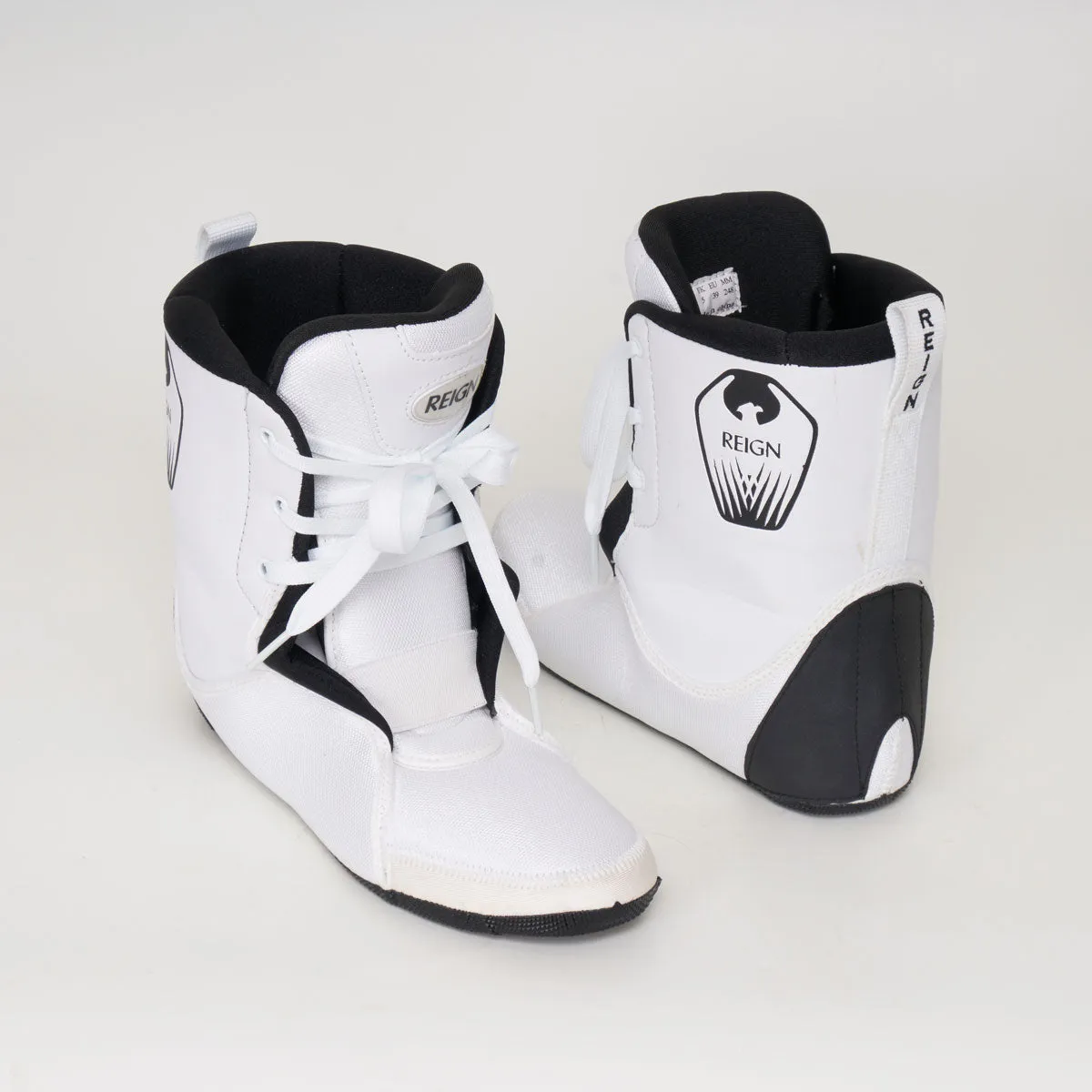Reign Retro Liners