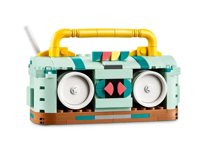 Retro Roller Skate (31148)