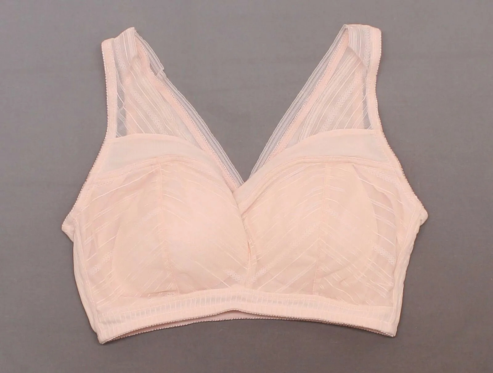 Rhonda Shear Women's Striped Mesh Leisure Bra With Removable Pads