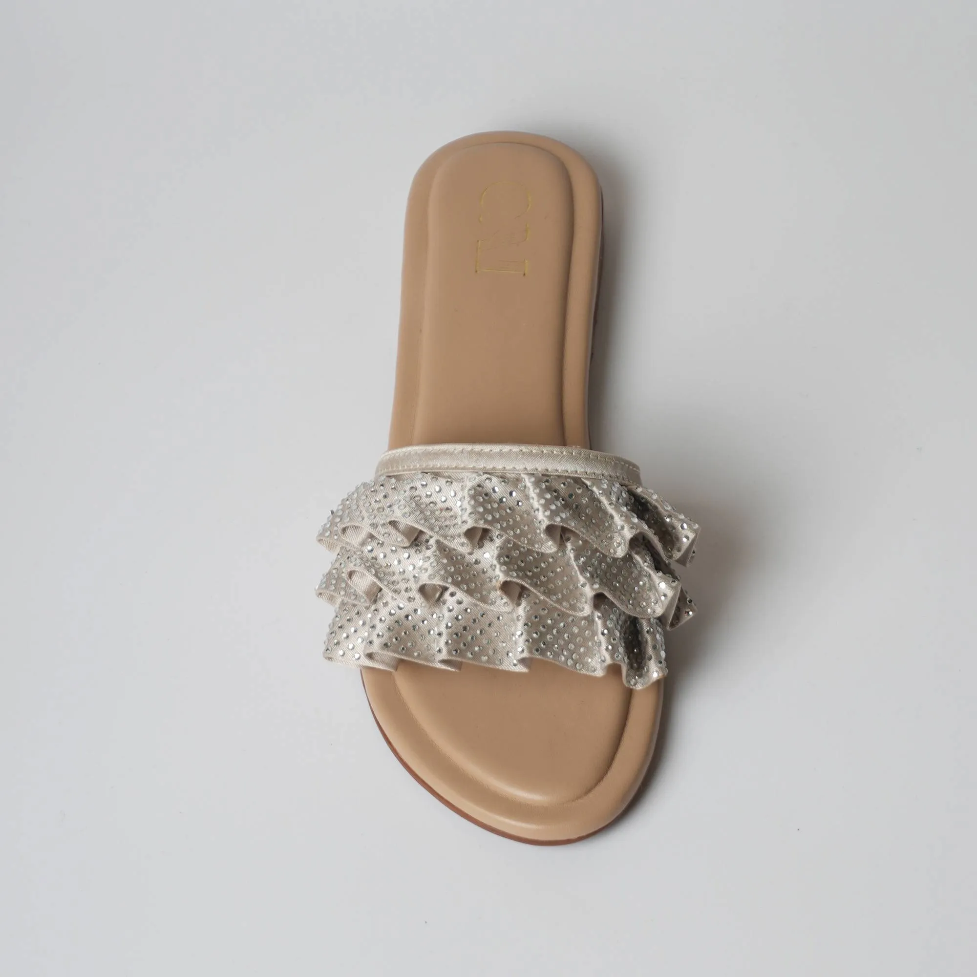 Ruffled Nude Diamonds Flat