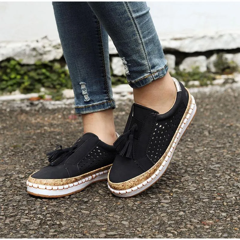 Slip On Hollow Out Flats Ladies Breathable Loafers Casual Platform Vulcanized Sewing Sneakers Shoes