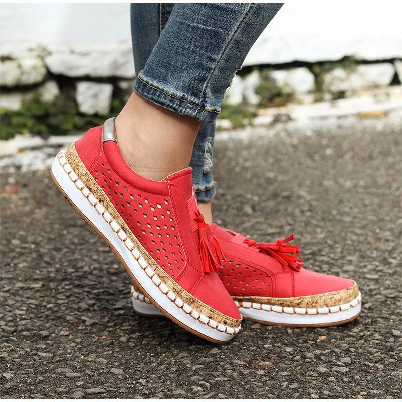 Slip On Hollow Out Flats Ladies Breathable Loafers Casual Platform Vulcanized Sewing Sneakers Shoes