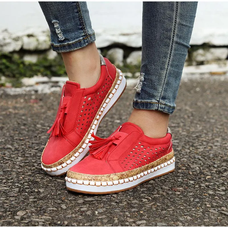 Slip On Hollow Out Flats Ladies Breathable Loafers Casual Platform Vulcanized Sewing Sneakers Shoes