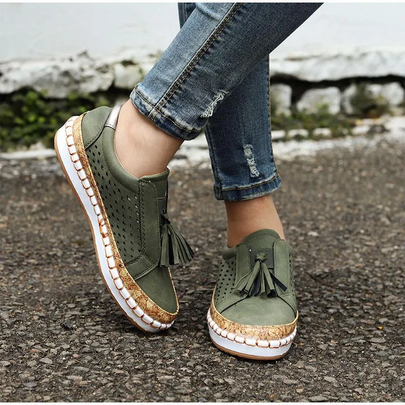 Slip On Hollow Out Flats Ladies Breathable Loafers Casual Platform Vulcanized Sewing Sneakers Shoes