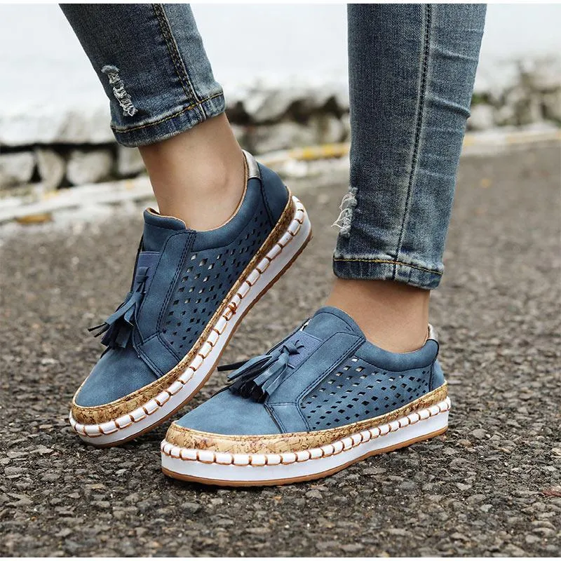Slip On Hollow Out Flats Ladies Breathable Loafers Casual Platform Vulcanized Sewing Sneakers Shoes