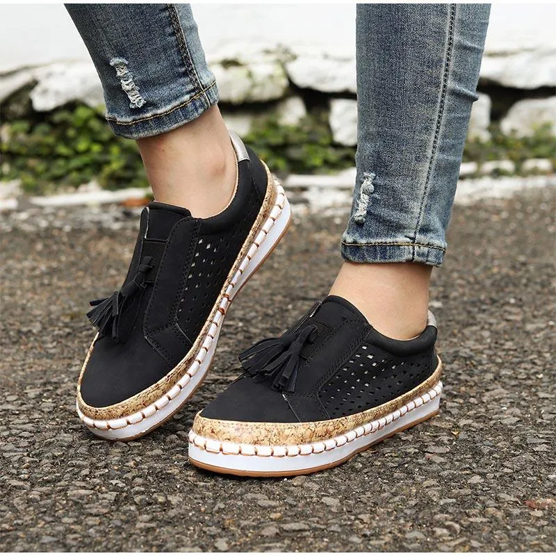 Slip On Hollow Out Flats Ladies Breathable Loafers Casual Platform Vulcanized Sewing Sneakers Shoes