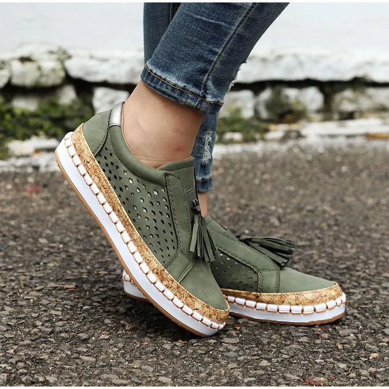 Slip On Hollow Out Flats Ladies Breathable Loafers Casual Platform Vulcanized Sewing Sneakers Shoes