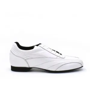 Sneaker / White Leather