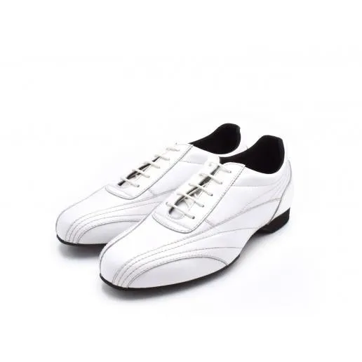 Sneaker / White Leather