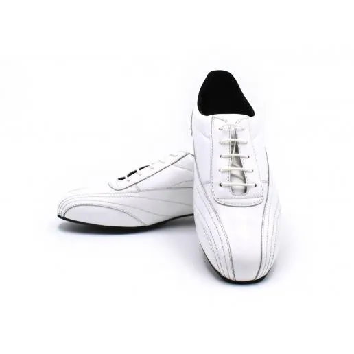 Sneaker / White Leather