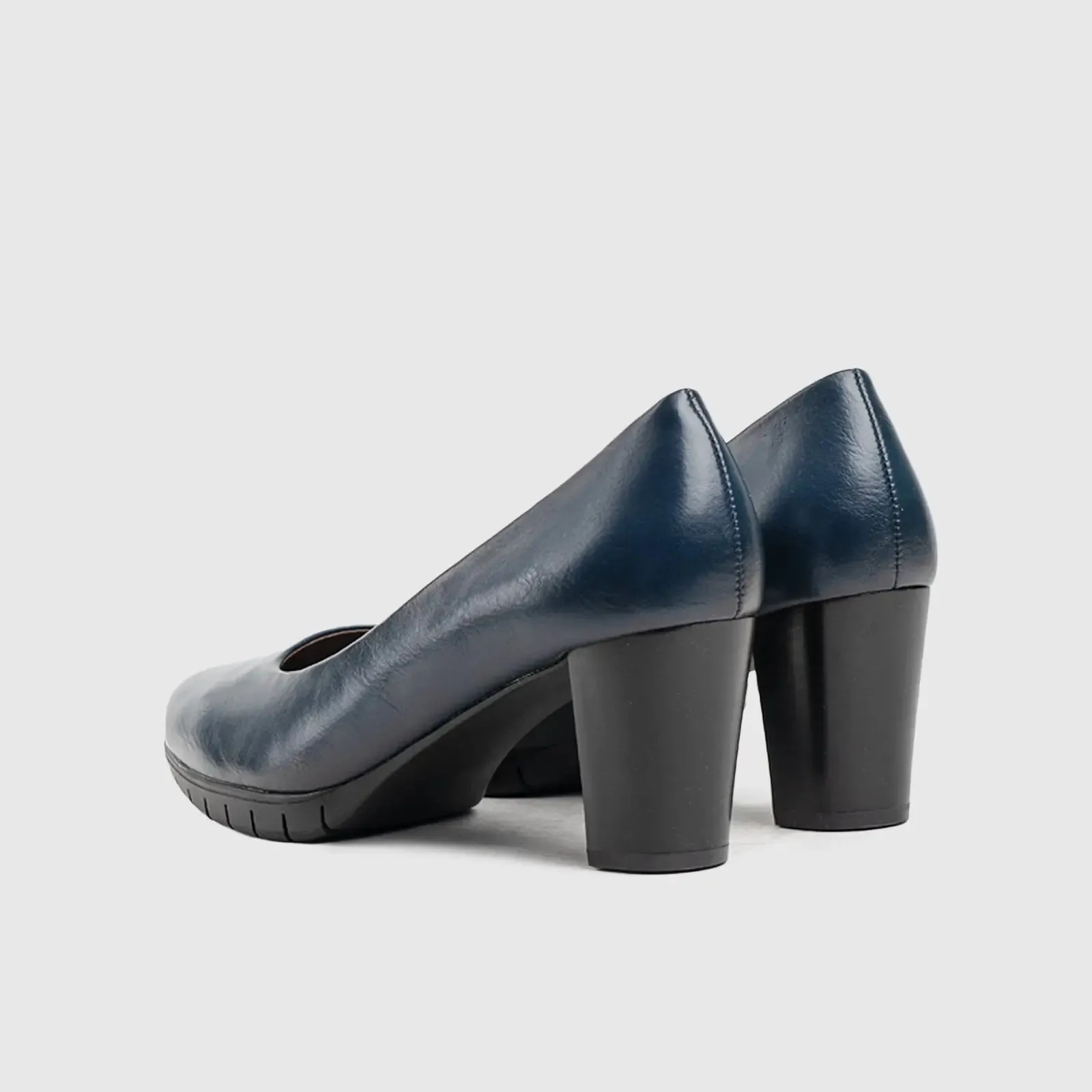 Soft Style Sian Comfort Heel 40-3