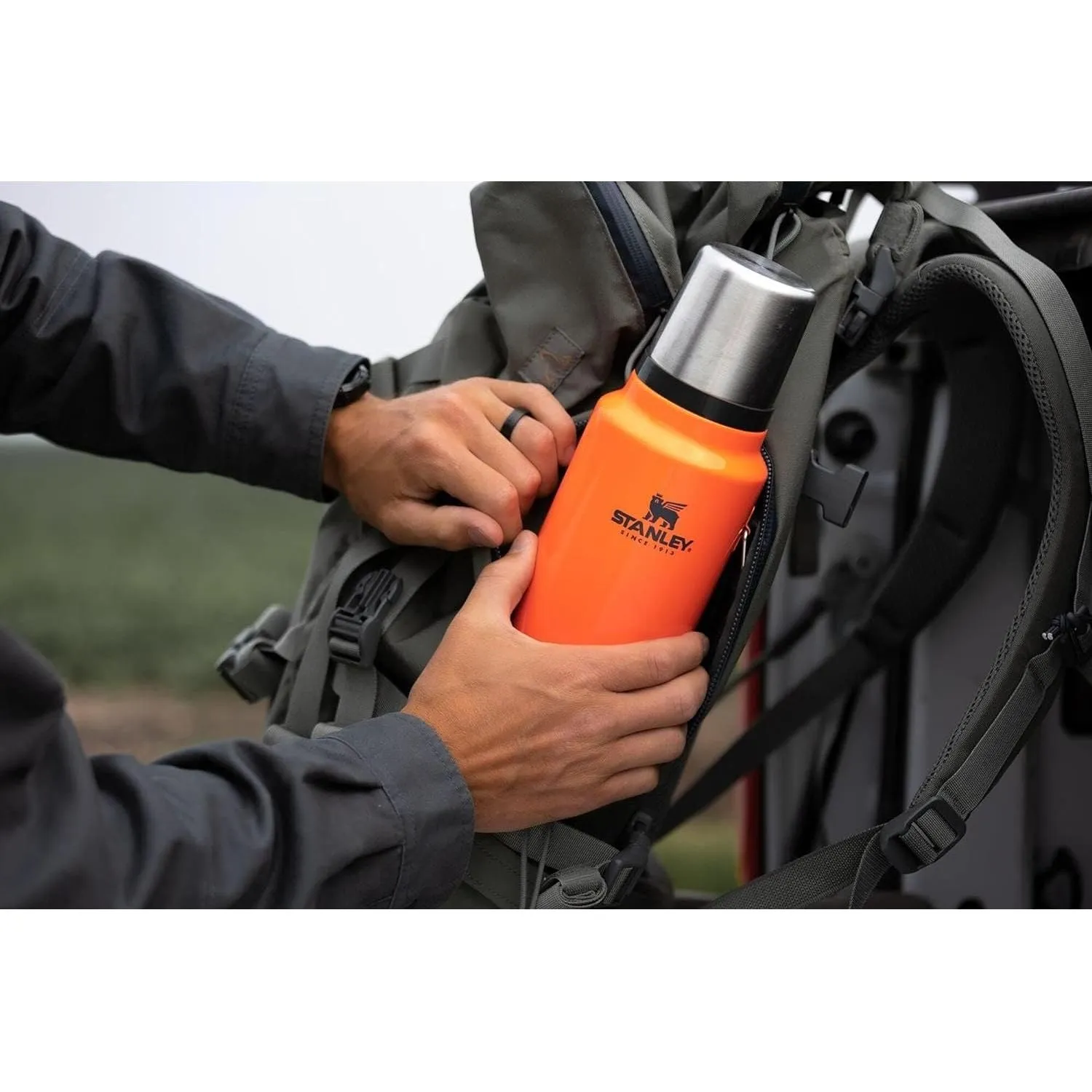Stanley Classic Vacuum Bottle - 1.4L