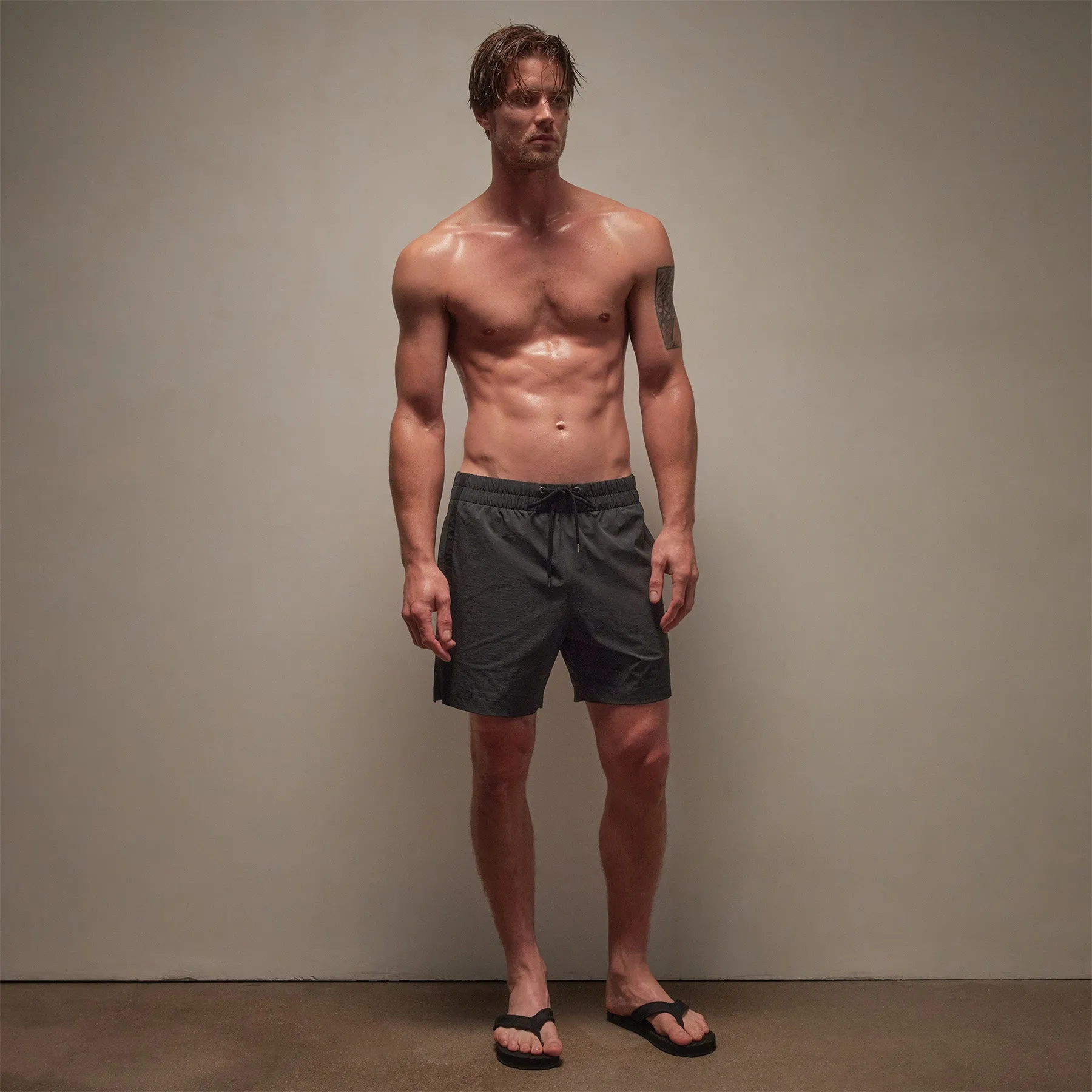 Stretch Rip Stop Stripe Short - Carbon/Black