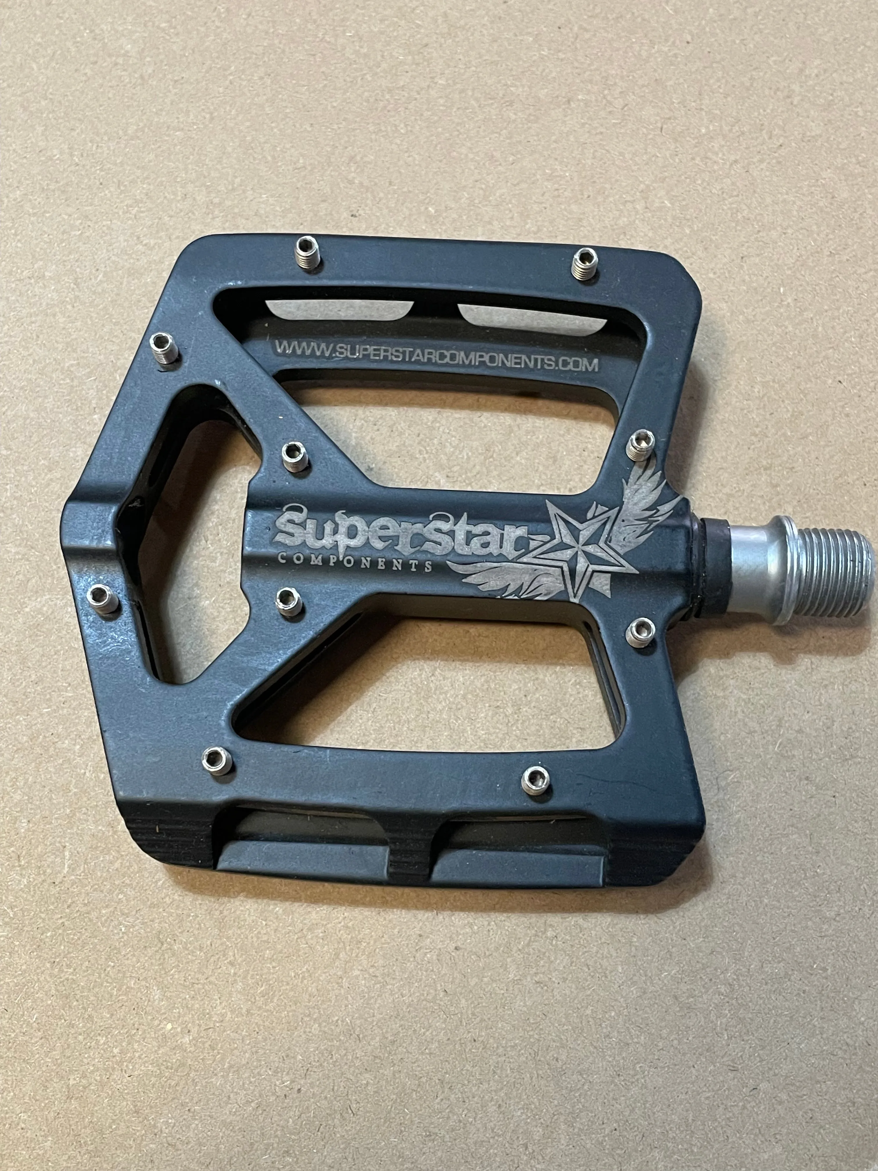 Superstar Bananas Left Pedal