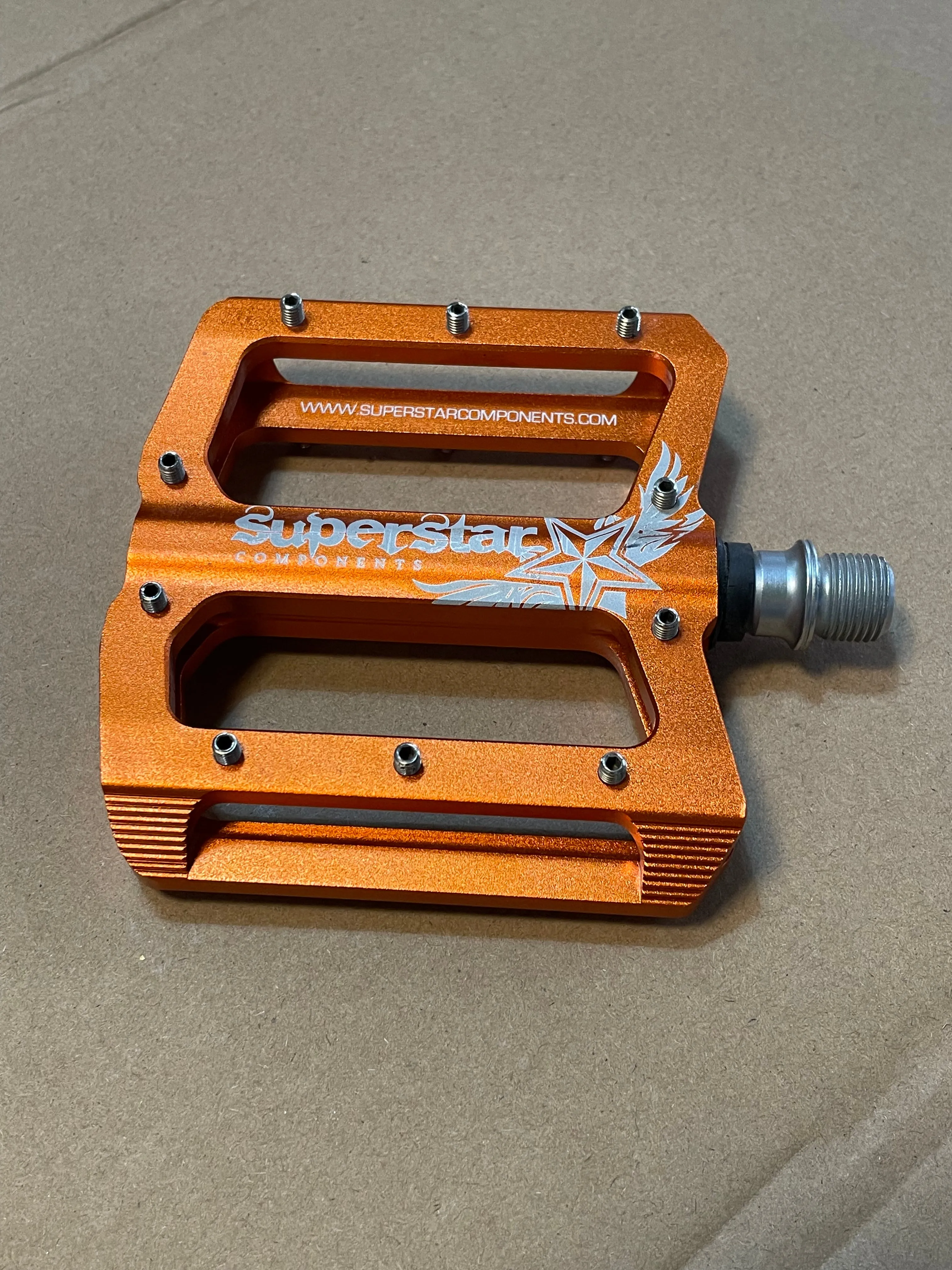 Superstar Bananas Left Pedal