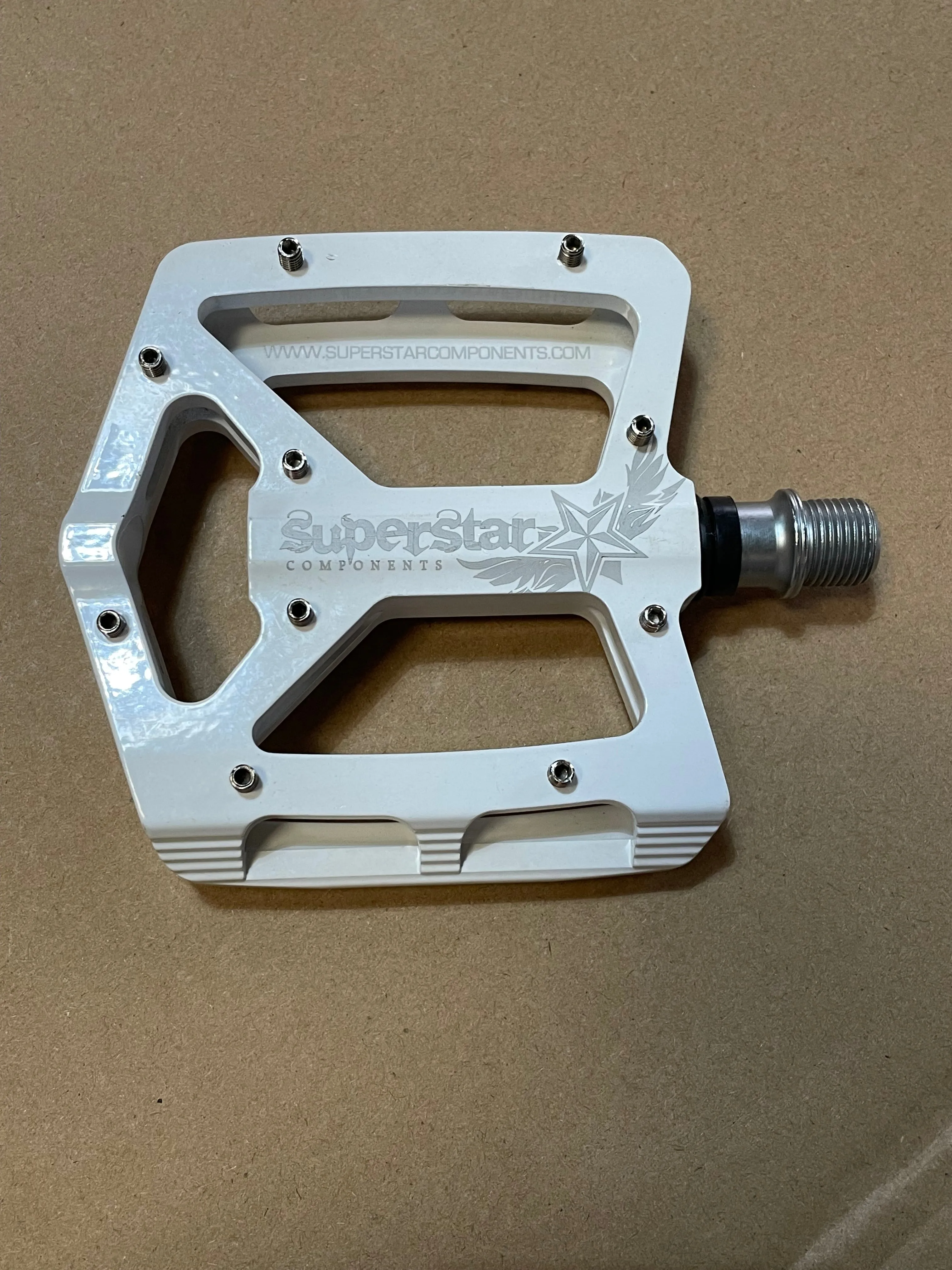 Superstar Bananas Left Pedal