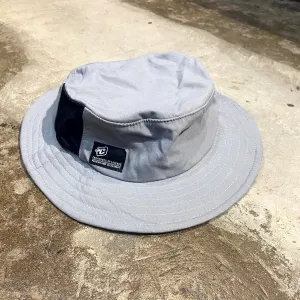 SURF BUCKET HAT