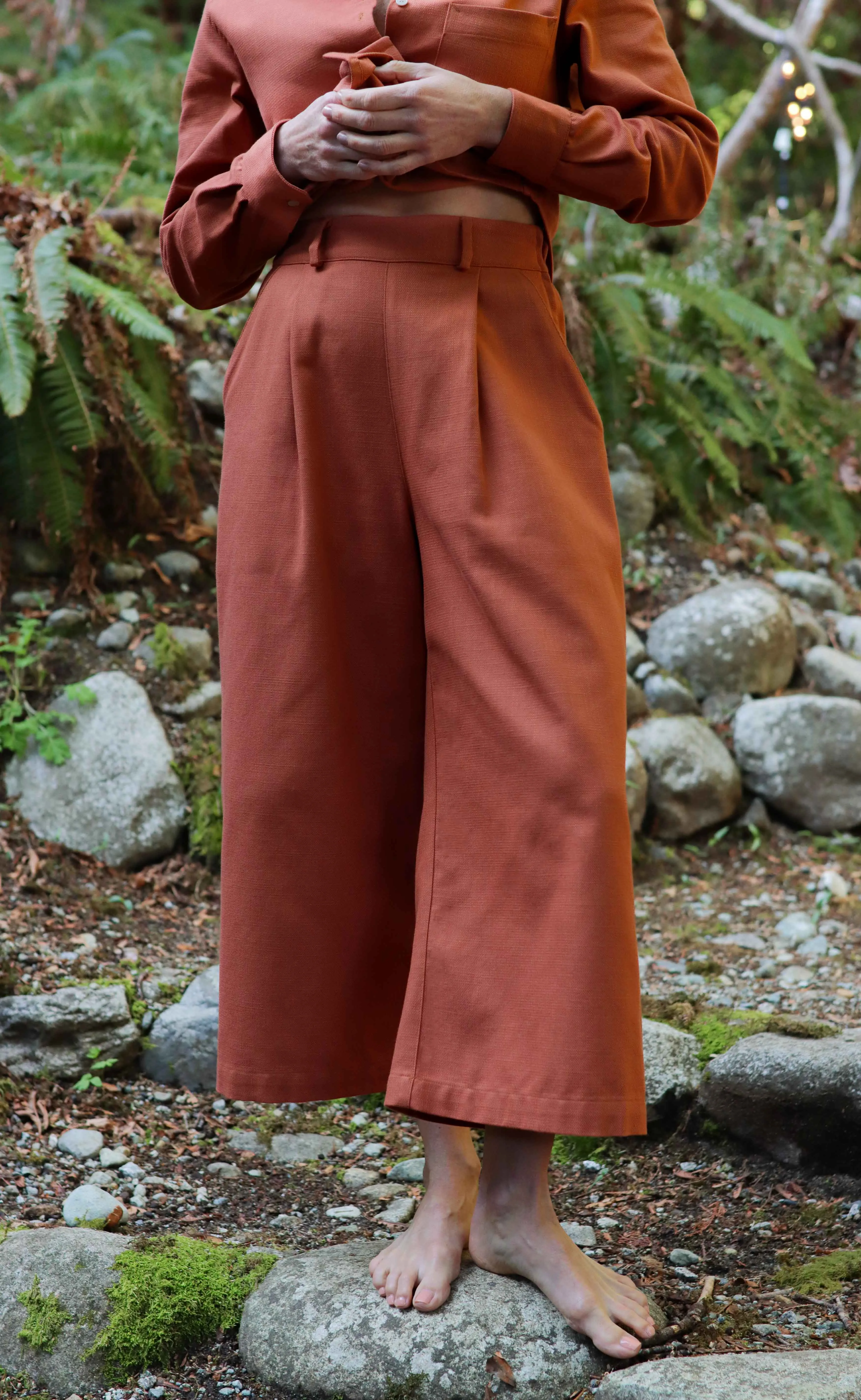 The Minimalist - Cayenne Wayward Fit Pants