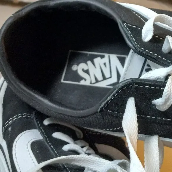 Vann's Old Skool Sneaker