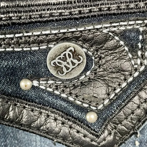 Vintage Y2K Grunge Straight Leg Mid-Rise Dark Wash Feathered Jeans 14 Leather